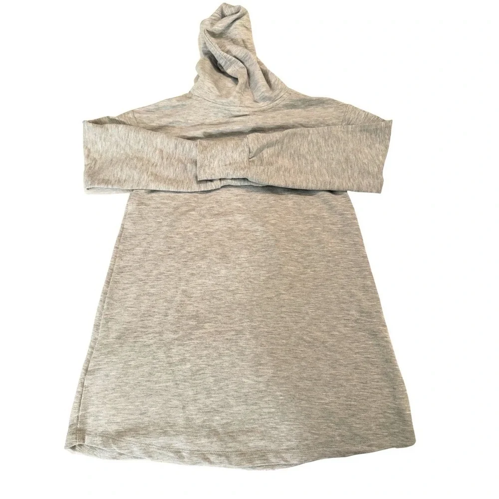 Bundle 2 Girls Hooded Shirt Nike Gray Just Do It + Jerry Leigh Peace Butterfly